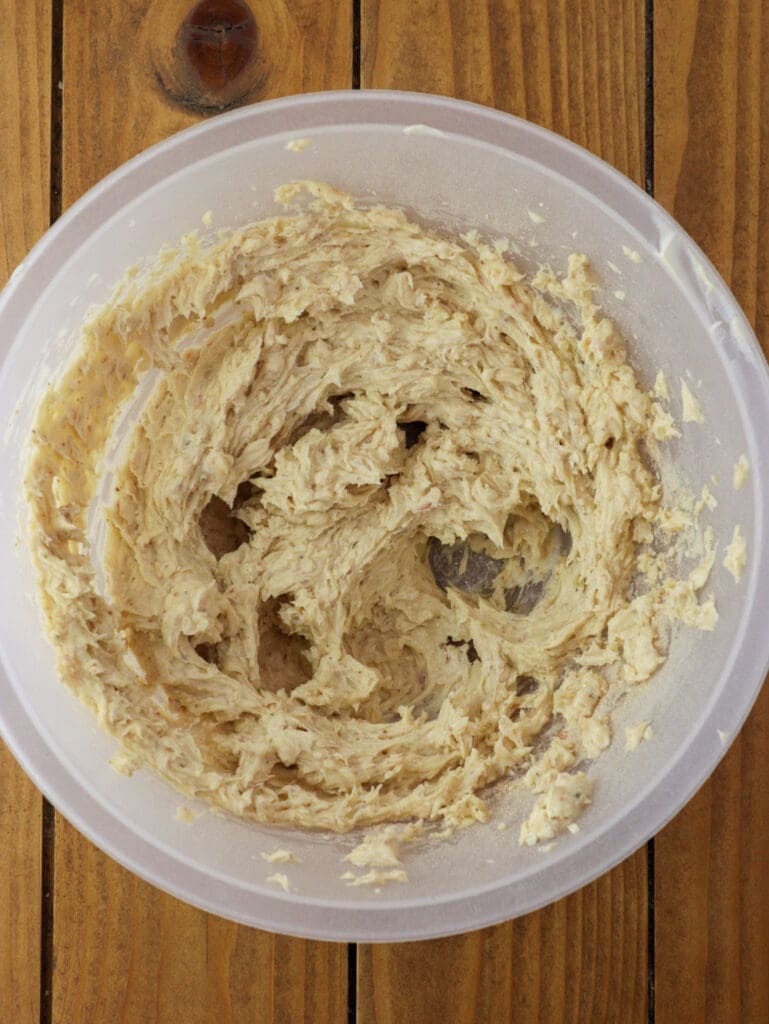 How to mix baobab powder with butter egg sugar mixture to fully soak the baobab flavor